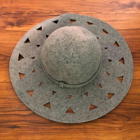 Anthropologie Cutout Hat - Picture 1 of 2